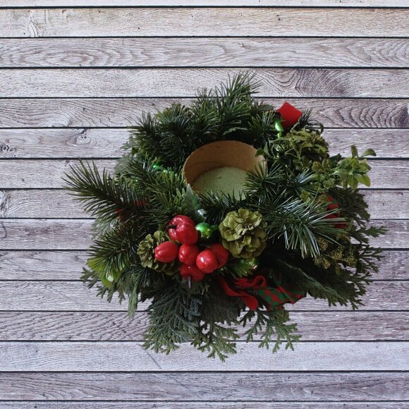 Vintage Christmas Plastic  Centerpiece Candle Holder Pine Greenery Bows CB3 - Picture 6 of 6